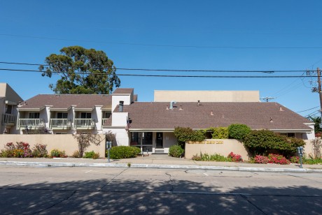 Welcome To the Cannery Row Inn - Exterior View